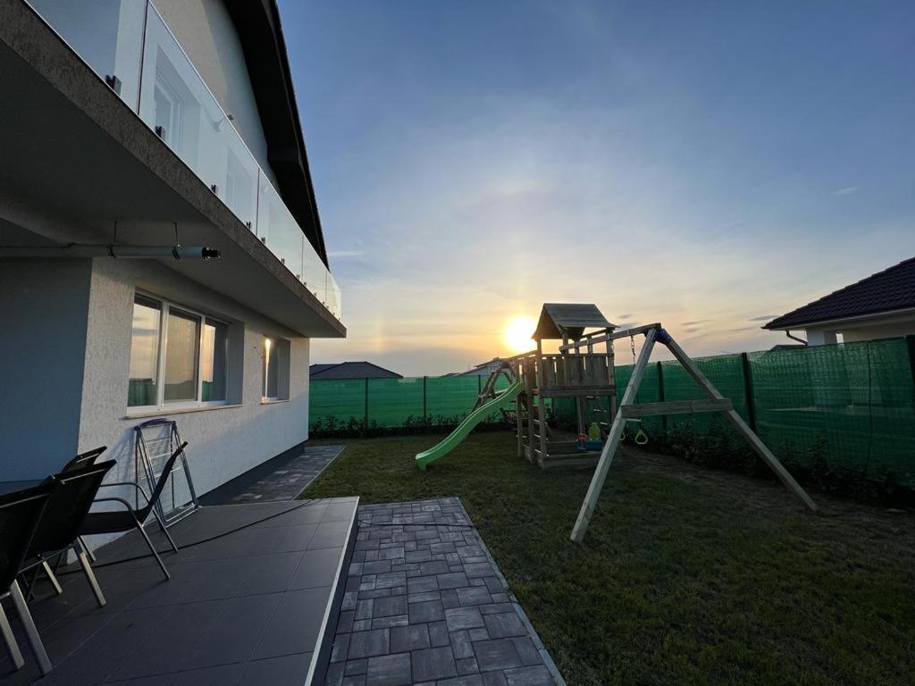 Casa Abiiani Hotel Oradea Exterior photo